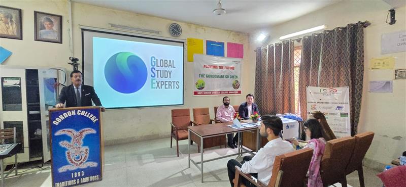 Featured image for “Zukunftsperspektiven weltweit – Unser Besuch in Pakistan 🌍”